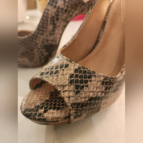 Platform shoes - Picture 5 of 6